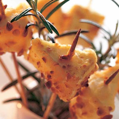 Weihnachtsaperos: Kaesespiesse