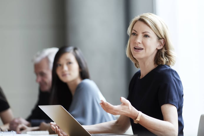 Photography of a woman speaking