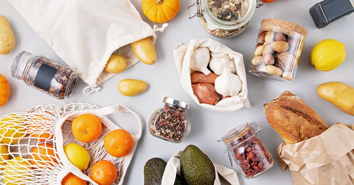 how to manage food waste at home