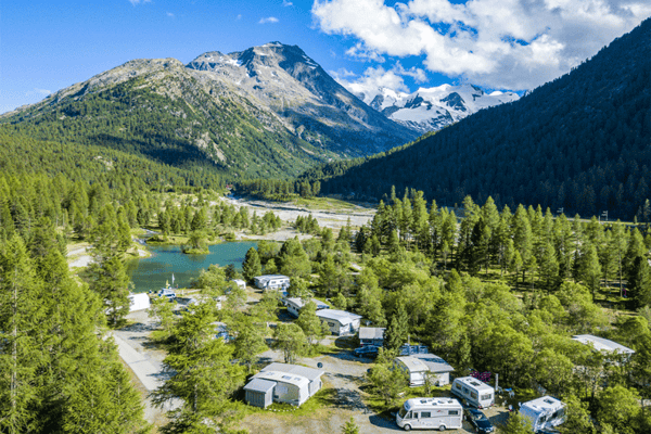 1400x960_camping_morteratsch