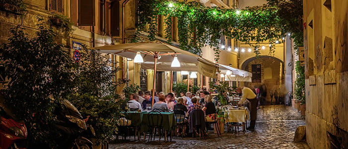 restaurant terrace full