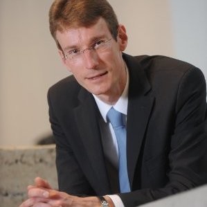 Hospitality_Insights_EHL_Stefan_Gueldenberg_Authors-2