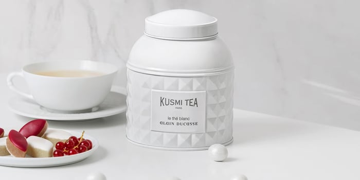 Sylvain Orebi, founder of Orientis Group a spoke at Ecole hôtelière de Lausanne on Kusmi Tea's brand transformation.