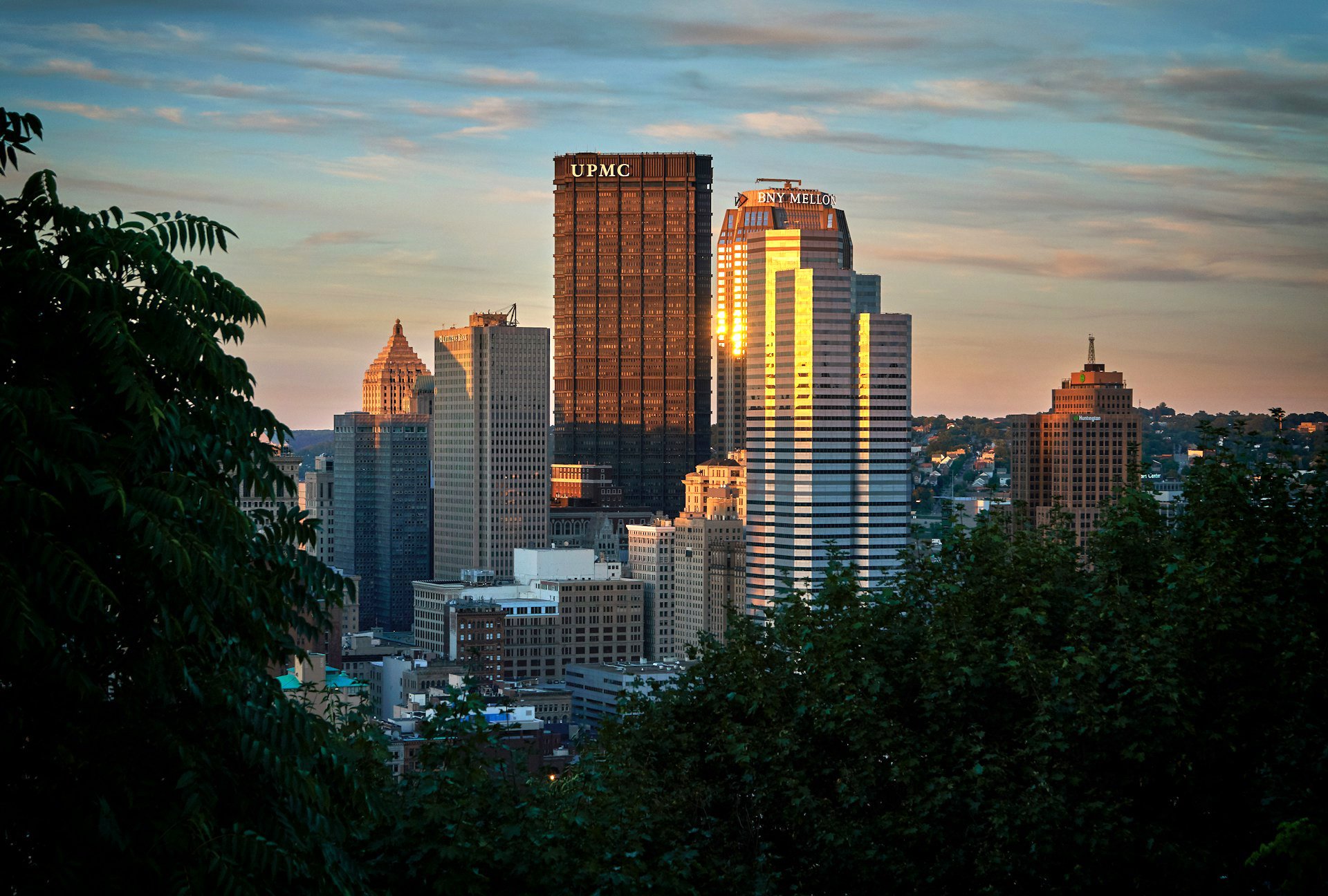 bny-mellon-building-at-sunset