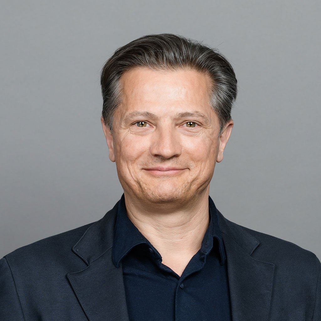 professor-varga-peter