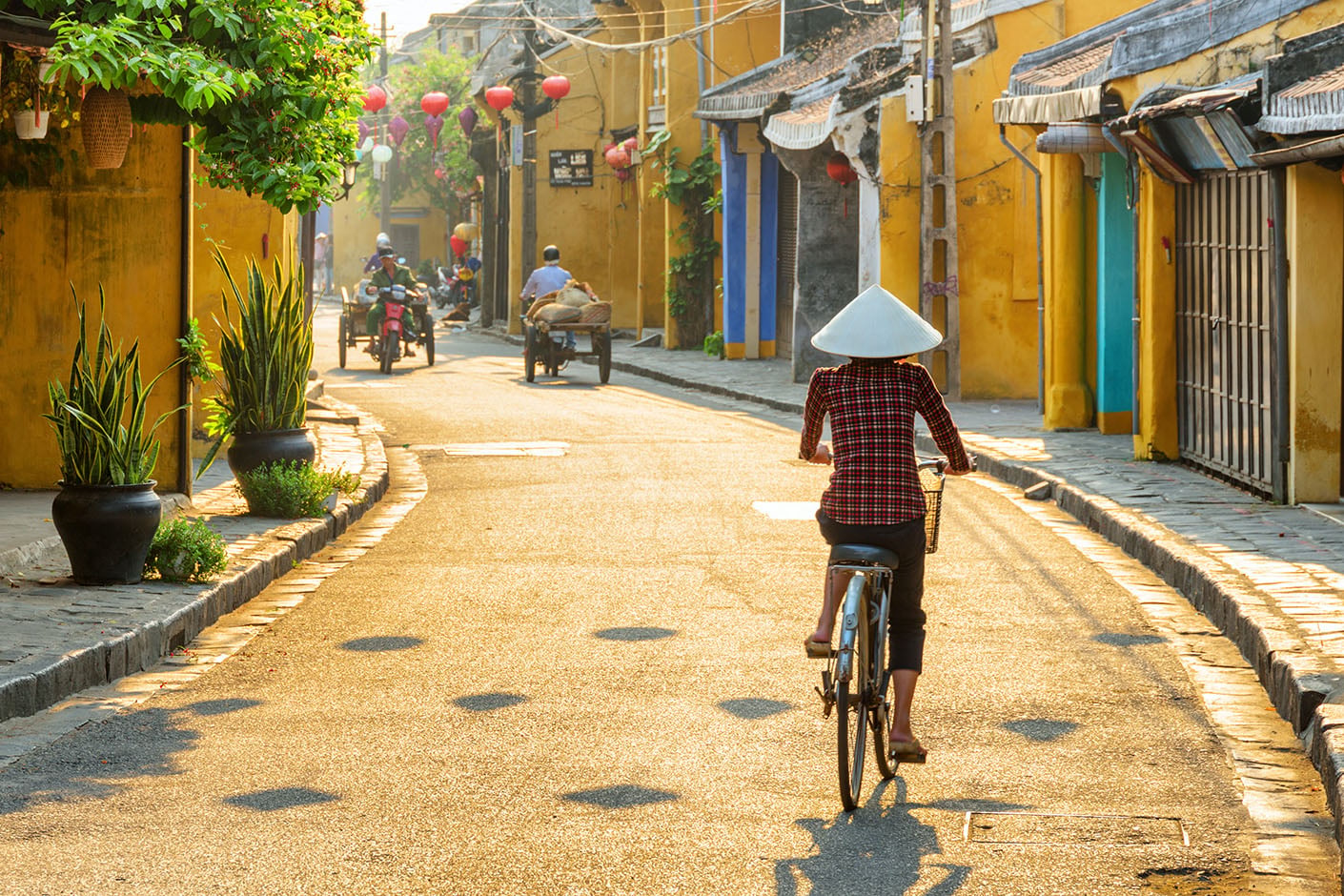 Sustainability in Tourism: The Sociocultural Lens