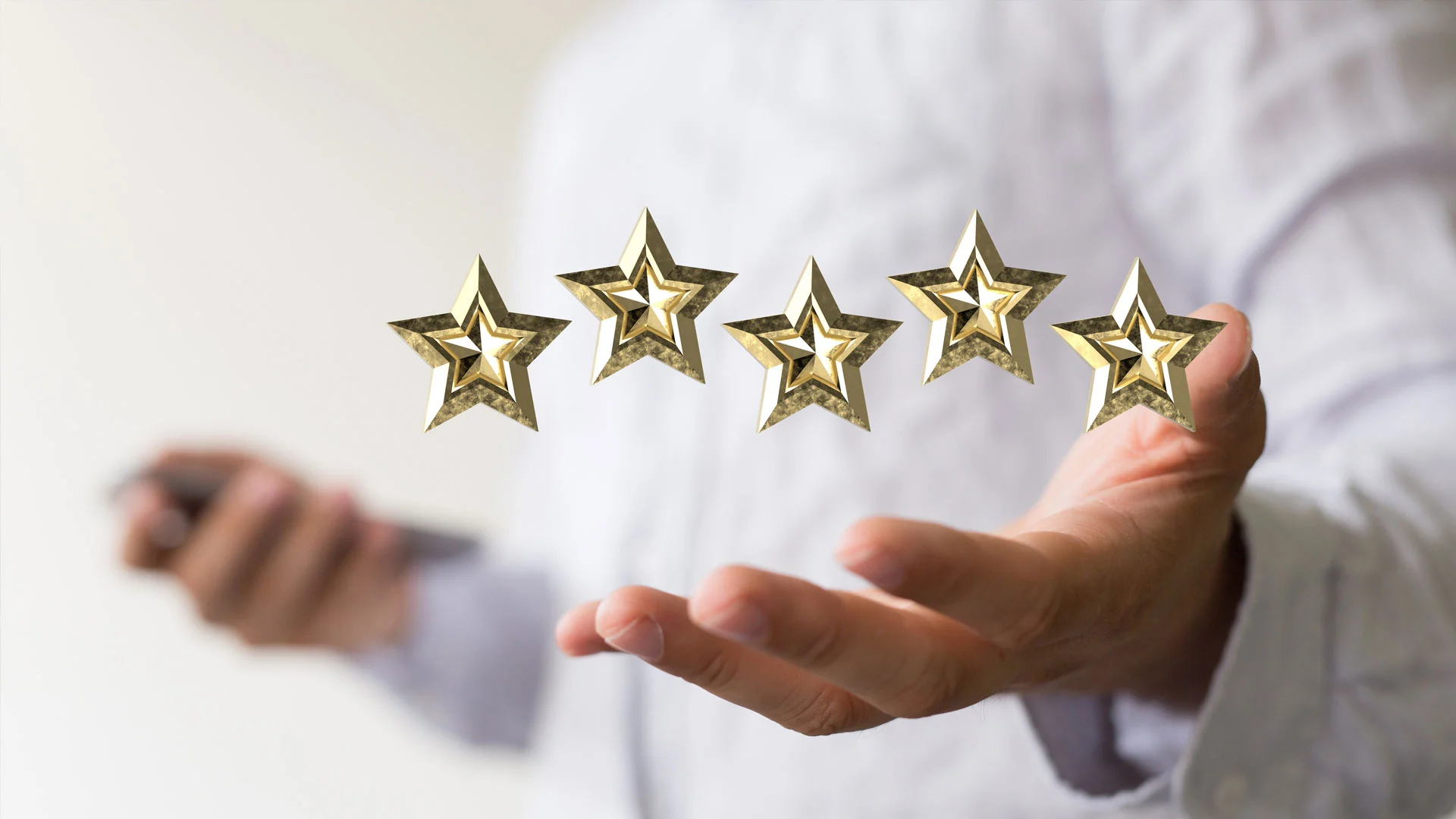 The Lux Retail Experience = Experiencing Luxury?